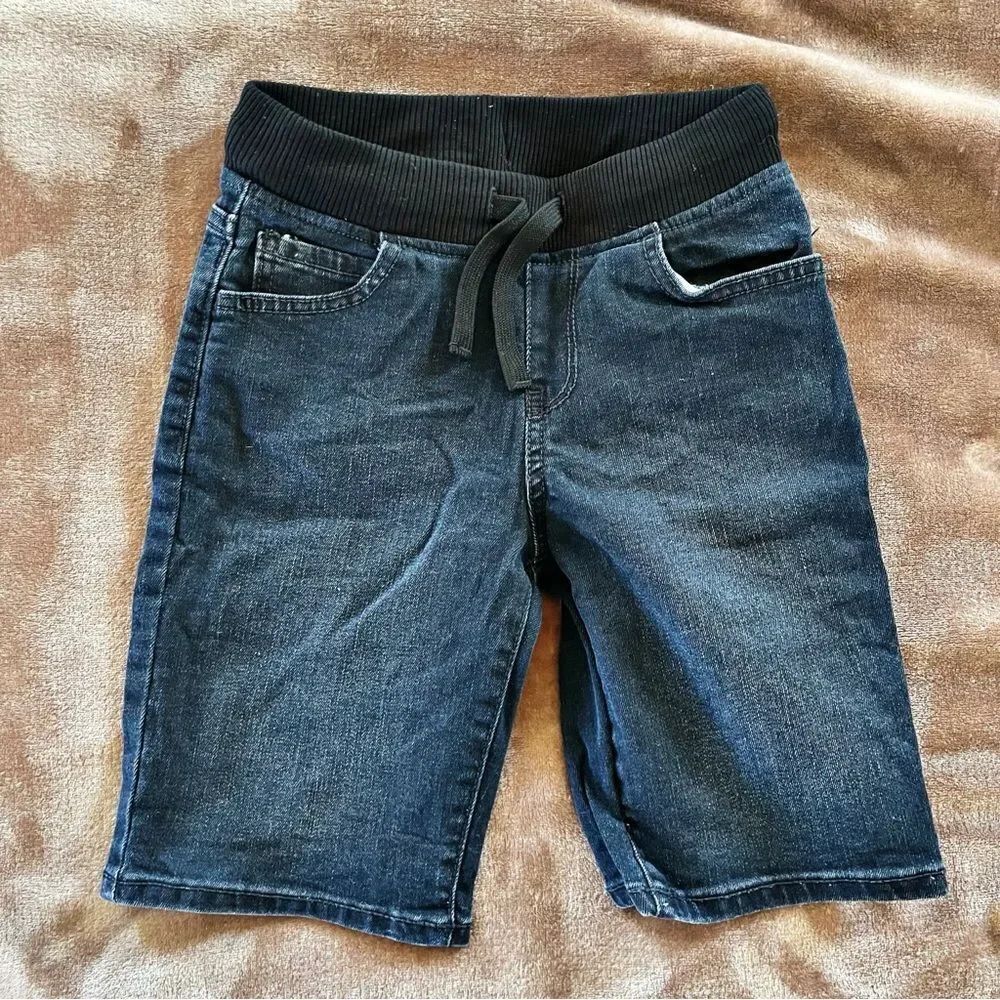 Place Boys Blue/ Black Denim Shorts Ribbed Waist with Tie Closure Pockets Size 6
